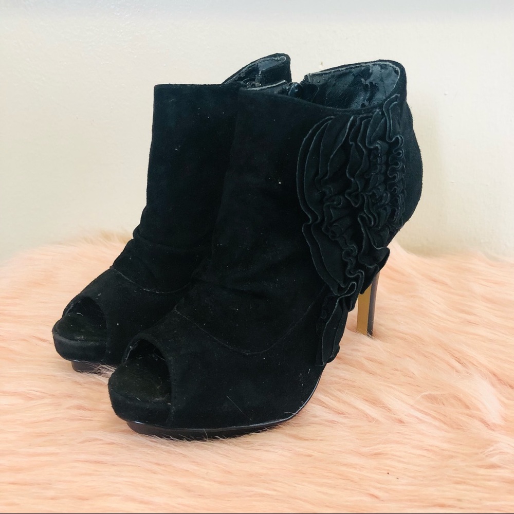 Bakers SCARLETT black booties